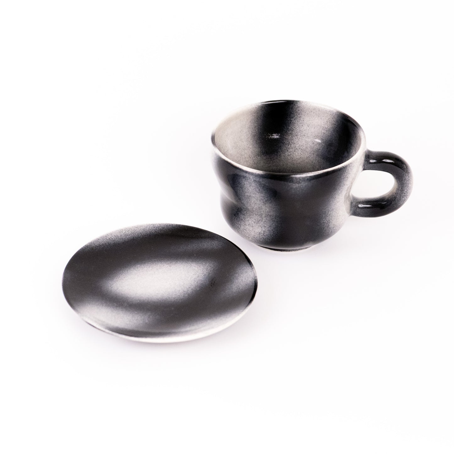 Spray gun mug & saucer