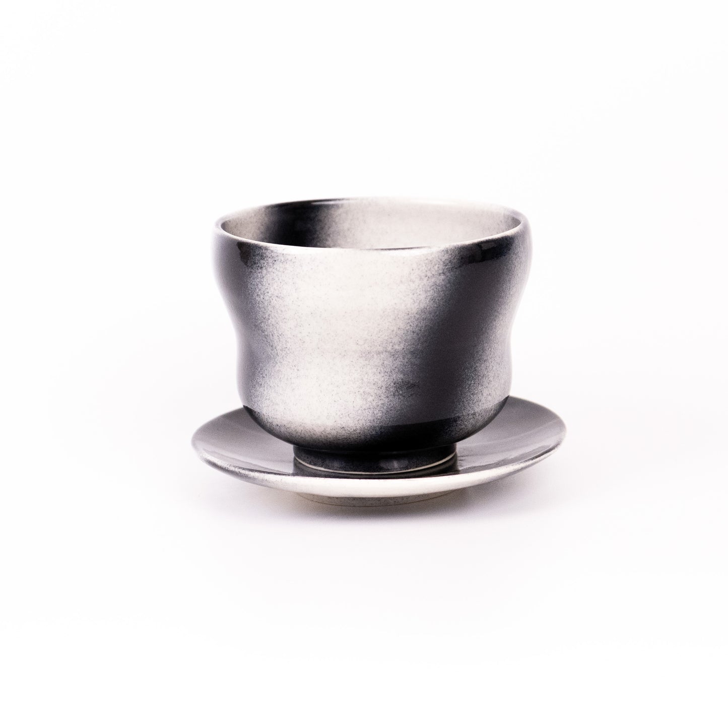 Spray gun mug & saucer