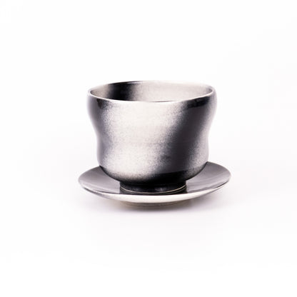 Spray gun mug & saucer