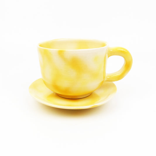 Spray gun mug & saucer