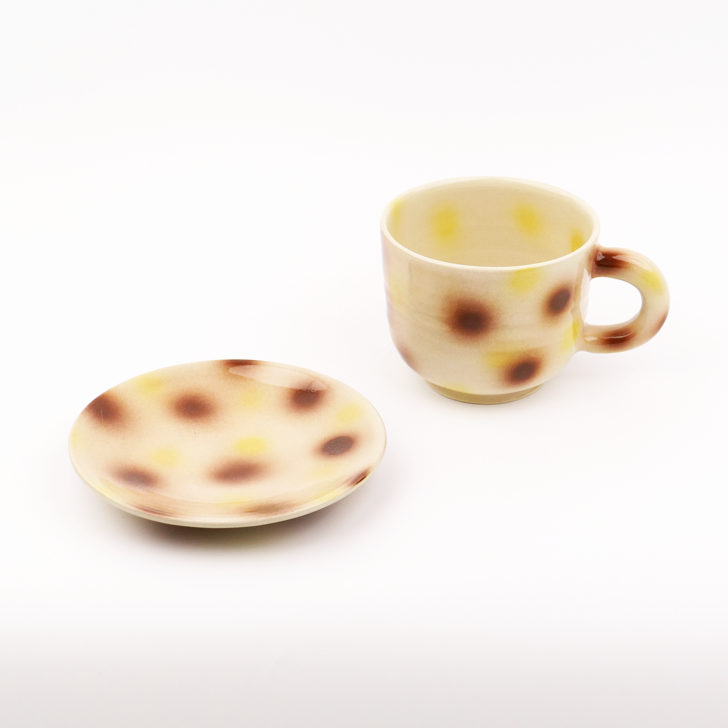 Spray gun mug & saucer